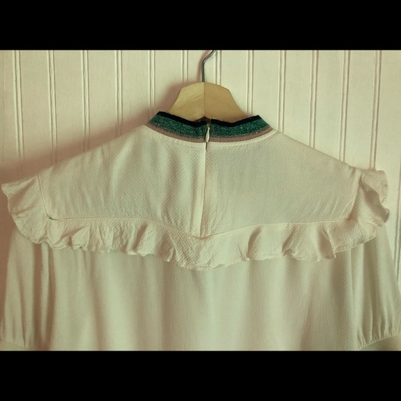 A Pictures Worth Floral Embroidered Trim Top Sz S - Picture 9 of 11